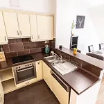 Gozsdu White Raven Residence 504 With Free Underground Parking